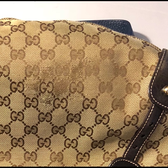 Authentic Gucci hobo. - Picture 8 of 8